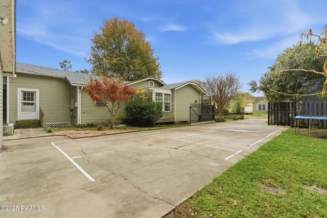 220 Duclos Street, Lafayette, LA 70506