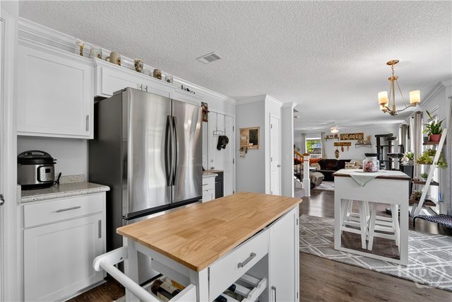 724 Waterlily Court, Hinesville, GA 31313