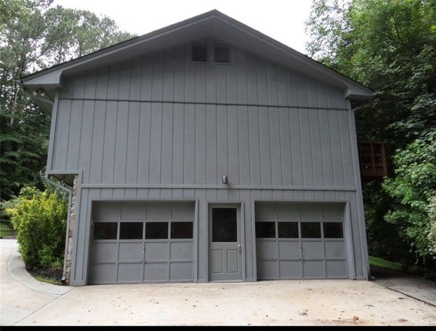 4693 Rivercliff Drive, Lilburn, GA 30047