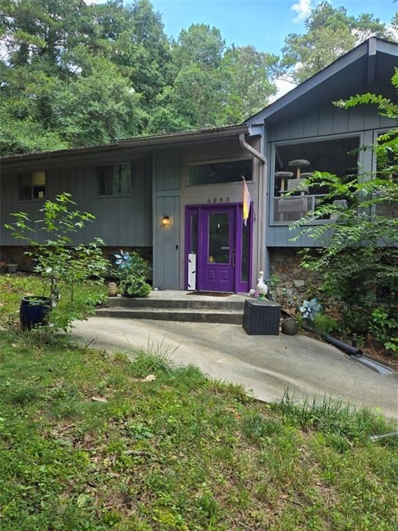 4693 Rivercliff Drive, Lilburn, GA 30047