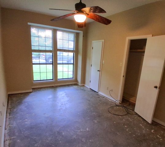 319 Jamie Way, Greenville, TX 75402