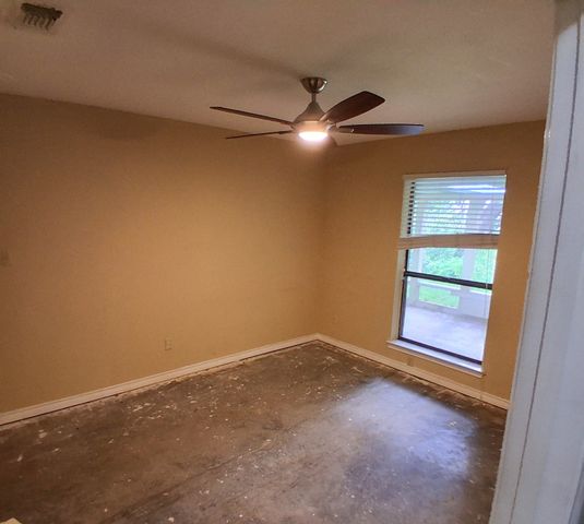 319 Jamie Way, Greenville, TX 75402