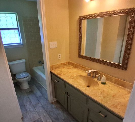 319 Jamie Way, Greenville, TX 75402