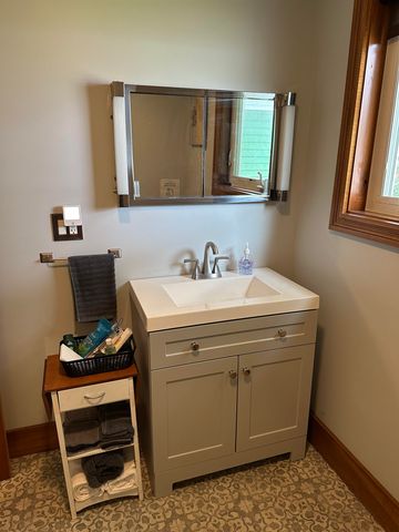 323 W Wright Avenue, Shepherd, MI 48883