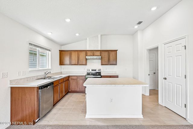 8345 HAWKES MEADOW Drive, Jacksonville, FL 32219