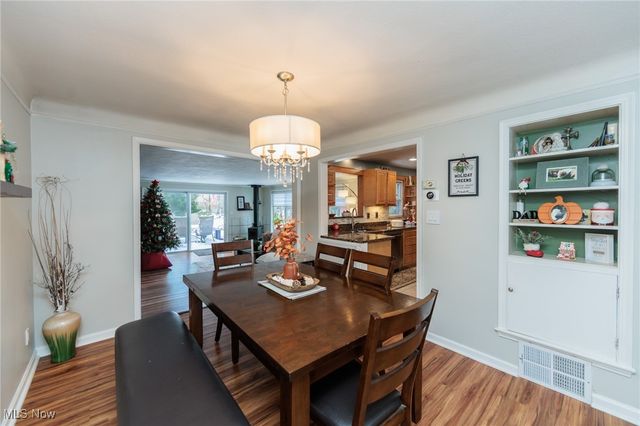 1409 Ford Road, Lyndhurst, OH 44124