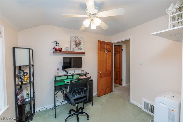 1409 Ford Road, Lyndhurst, OH 44124