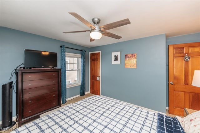 1409 Ford Road, Lyndhurst, OH 44124