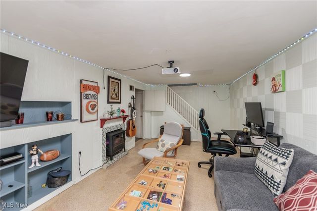 1409 Ford Road, Lyndhurst, OH 44124