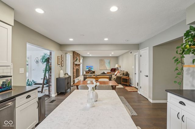 13703 Goldfinch Drive, Carmel, IN 46032