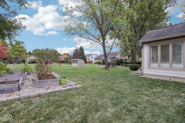 13703 Goldfinch Drive, Carmel, IN 46032