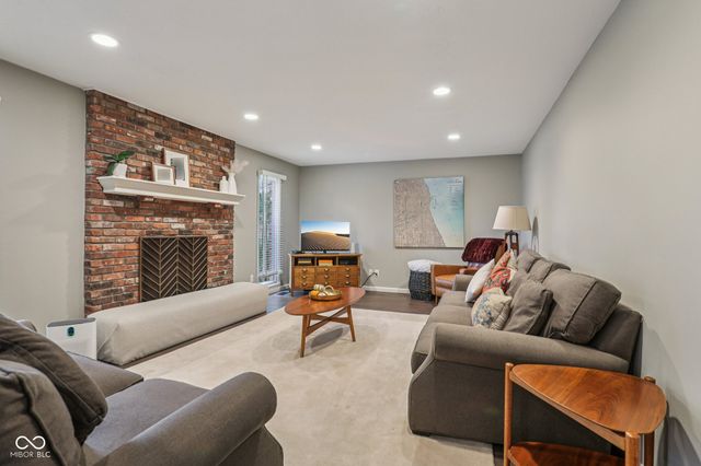 13703 Goldfinch Drive, Carmel, IN 46032