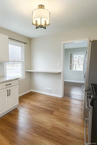 15975 Kinloch, Redford, MI 48239