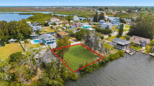 6646 SEAVIEW BOULEVARD, Hudson, FL 34667