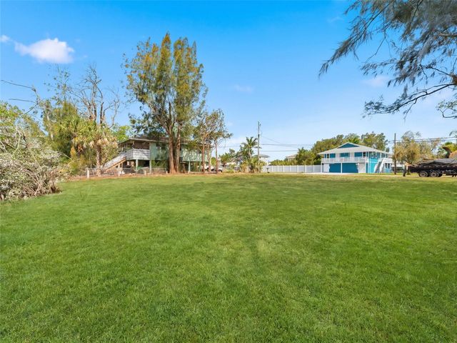 6646 SEAVIEW BOULEVARD, Hudson, FL 34667