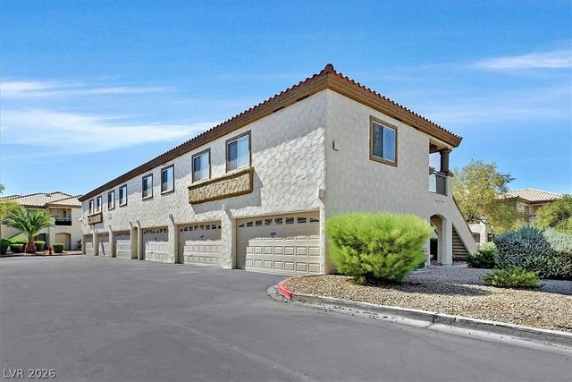 6804 Indian Chief Drive 204, Las Vegas, NV 89130
