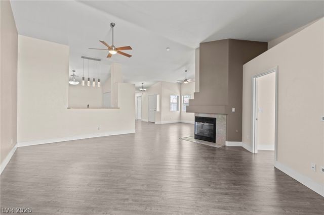 3352 Kylemore Street 103, Las Vegas, NV 89129