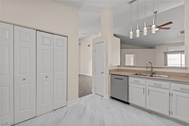 3352 Kylemore Street 103, Las Vegas, NV 89129