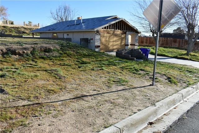 14874 Autumn Lane, Helendale, CA 92342