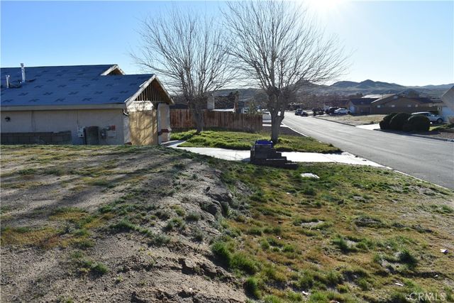 14874 Autumn Lane, Helendale, CA 92342