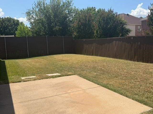 10613 Lansdowne Lane, Rowlett, TX 75089