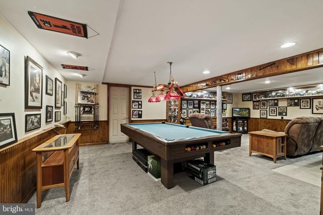 97 LOWER HOLLAND RD, Southampton, PA 18966