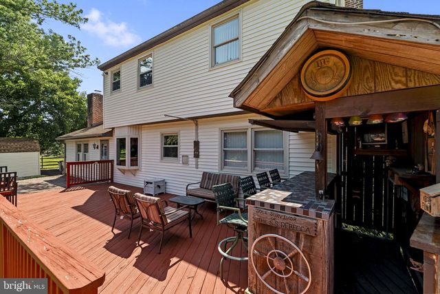 97 LOWER HOLLAND RD, Southampton, PA 18966