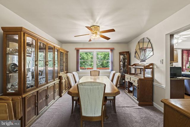 97 LOWER HOLLAND RD, Southampton, PA 18966