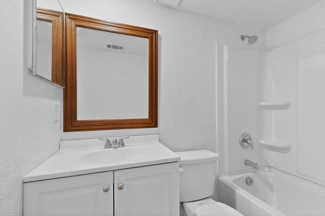 9918 Cedar Mountain Circle, Dallas, TX 75217