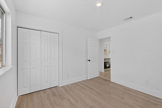 9918 Cedar Mountain Circle, Dallas, TX 75217