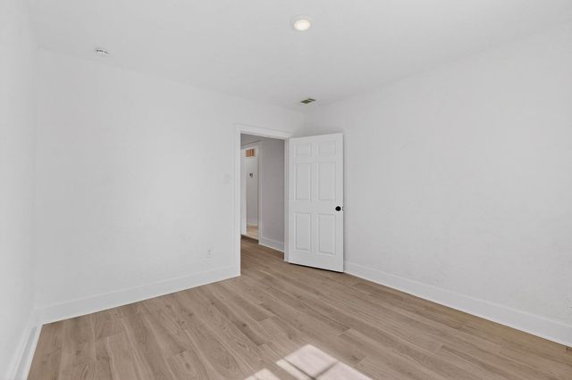 9918 Cedar Mountain Circle, Dallas, TX 75217