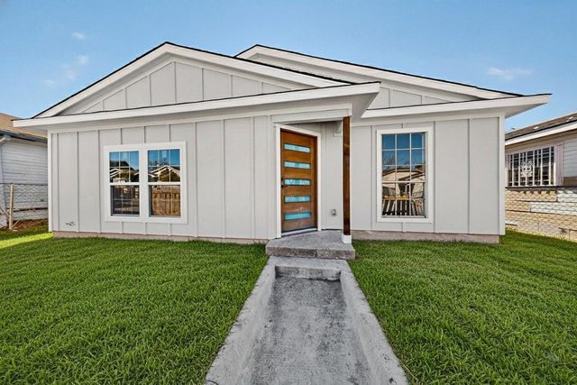 9918 Cedar Mountain Circle, Dallas, TX 75217