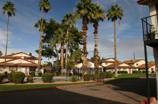 860 E Brown Road Apt 7, Mesa, AZ 85203