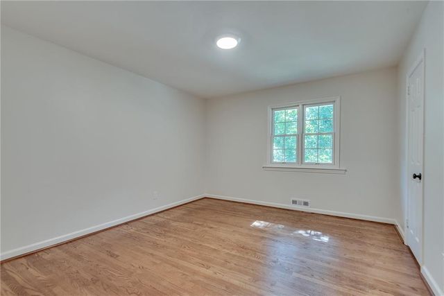 1275 Oak Grove Drive, Decatur, GA 30033