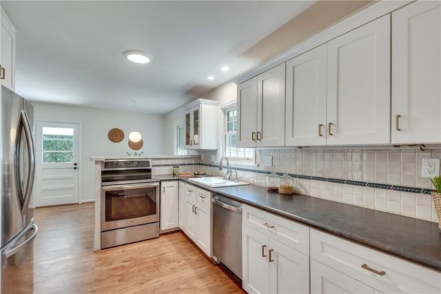 1275 Oak Grove Drive, Decatur, GA 30033