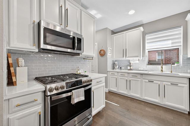 18307 Pin Oak Bend Drive, Cypress, TX 77433