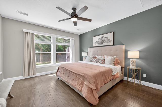 18307 Pin Oak Bend Drive, Cypress, TX 77433