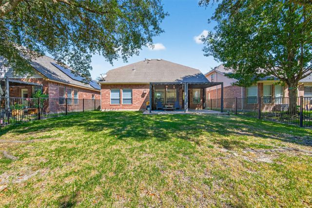18307 Pin Oak Bend Drive, Cypress, TX 77433
