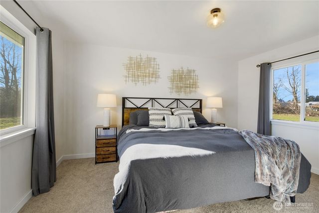 23724 SE 436th Street, Enumclaw, WA 98022