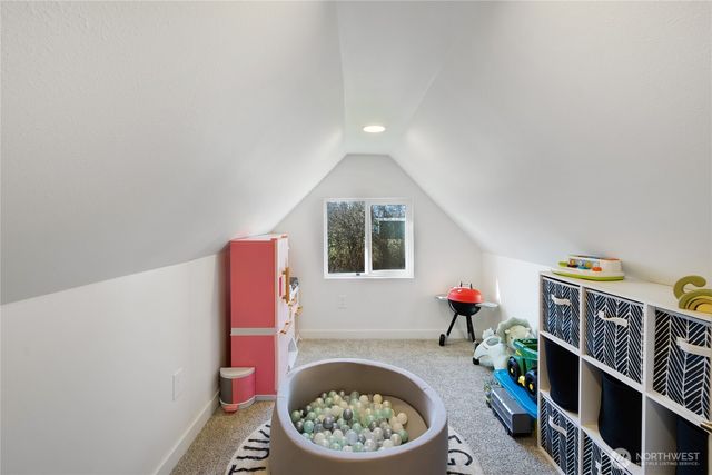 23724 SE 436th Street, Enumclaw, WA 98022