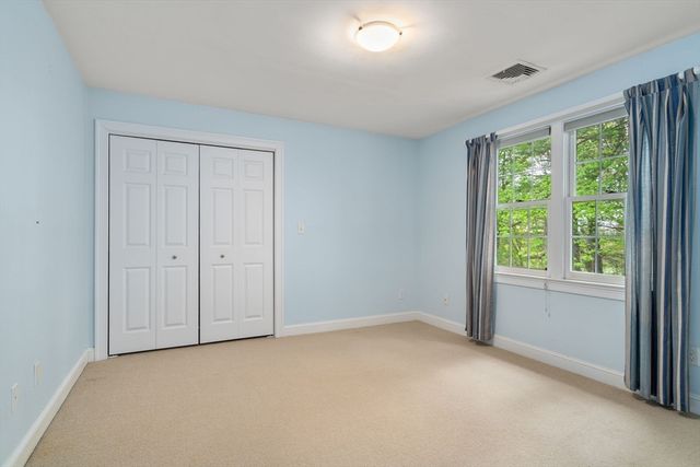 11 Green Way, Wayland, MA 01778
