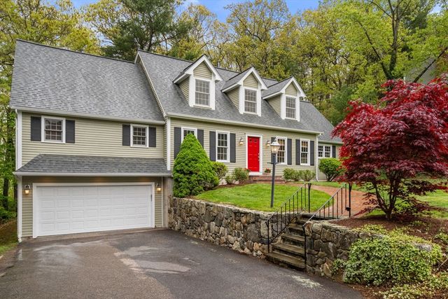 11 Green Way, Wayland, MA 01778