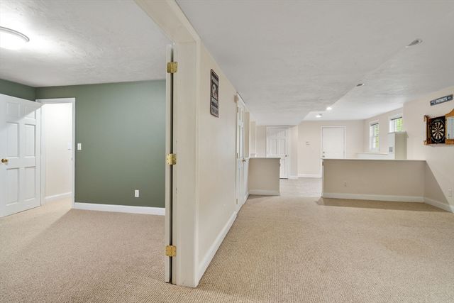 11 Green Way, Wayland, MA 01778