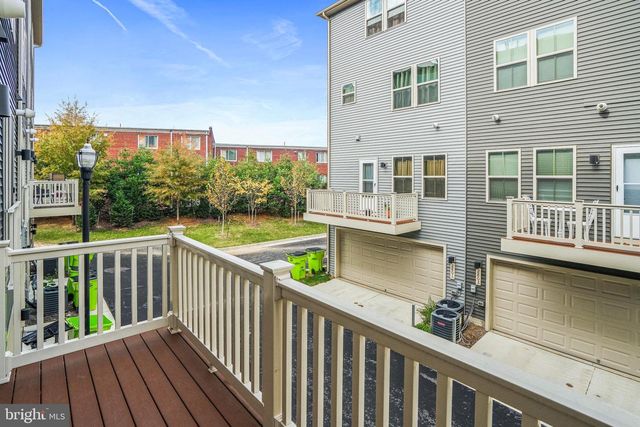 2808 DEVONSHIRE CLIFFS TER, Hyattsville, MD 20782