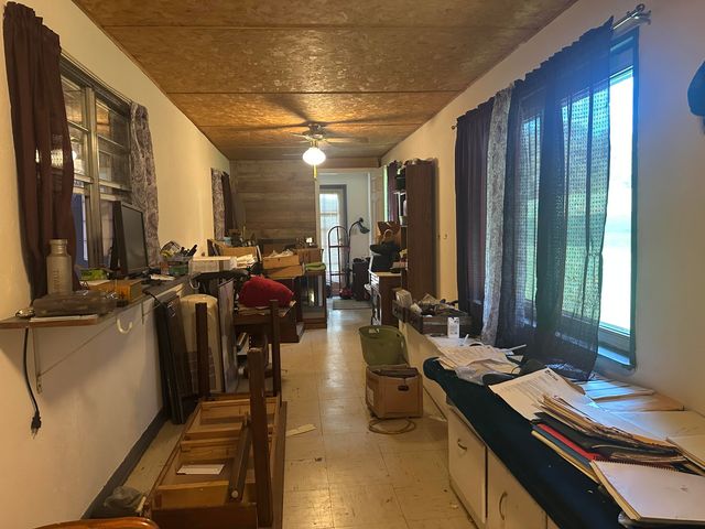 1323 Englewood Rd Old Road, Athens, TN 37303