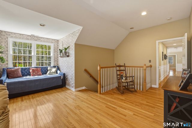 7 Timber Lane, Guilford, CT 06437