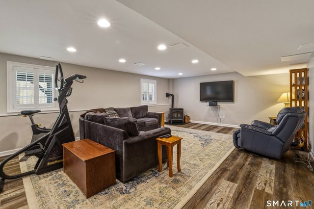 7 Timber Lane, Guilford, CT 06437