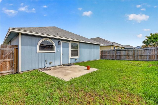 6769 Mikayla St, Corpus Christi, TX 78413
