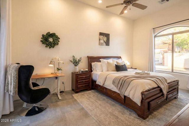 33010 N 53RD Place, Cave Creek, AZ 85331