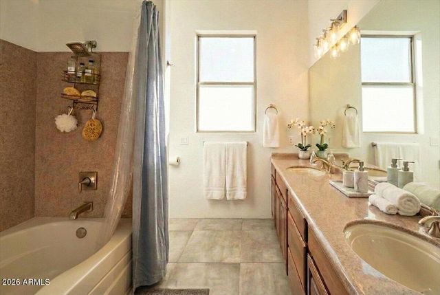 33010 N 53RD Place, Cave Creek, AZ 85331